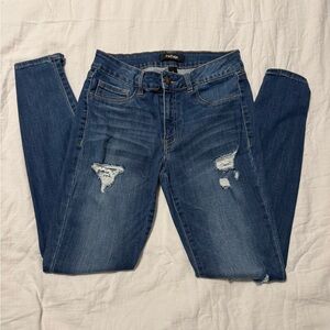 Refuge Women's Classic Blue Skinny Jeans